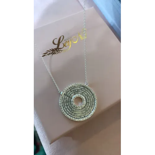 Collier médaille précieux Victor Hugo
