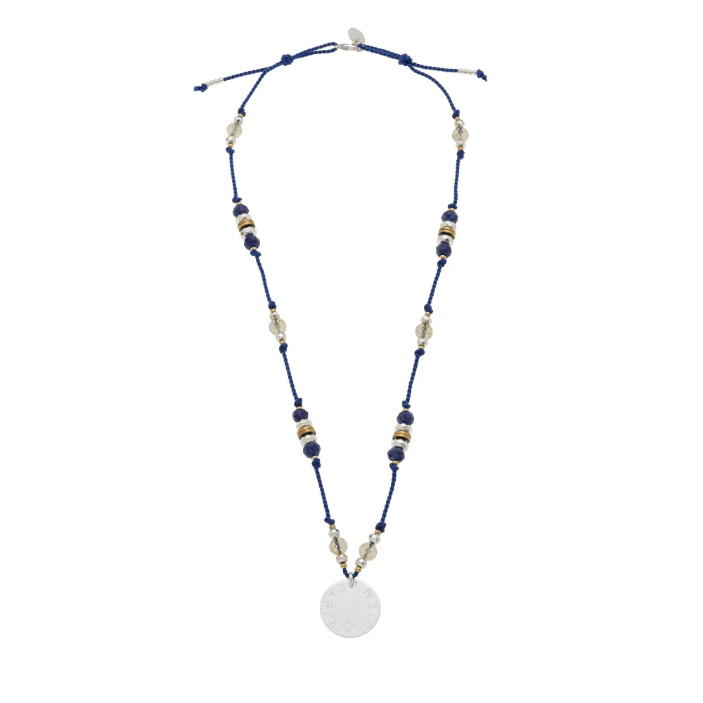 Collier fil de soie carpe diem