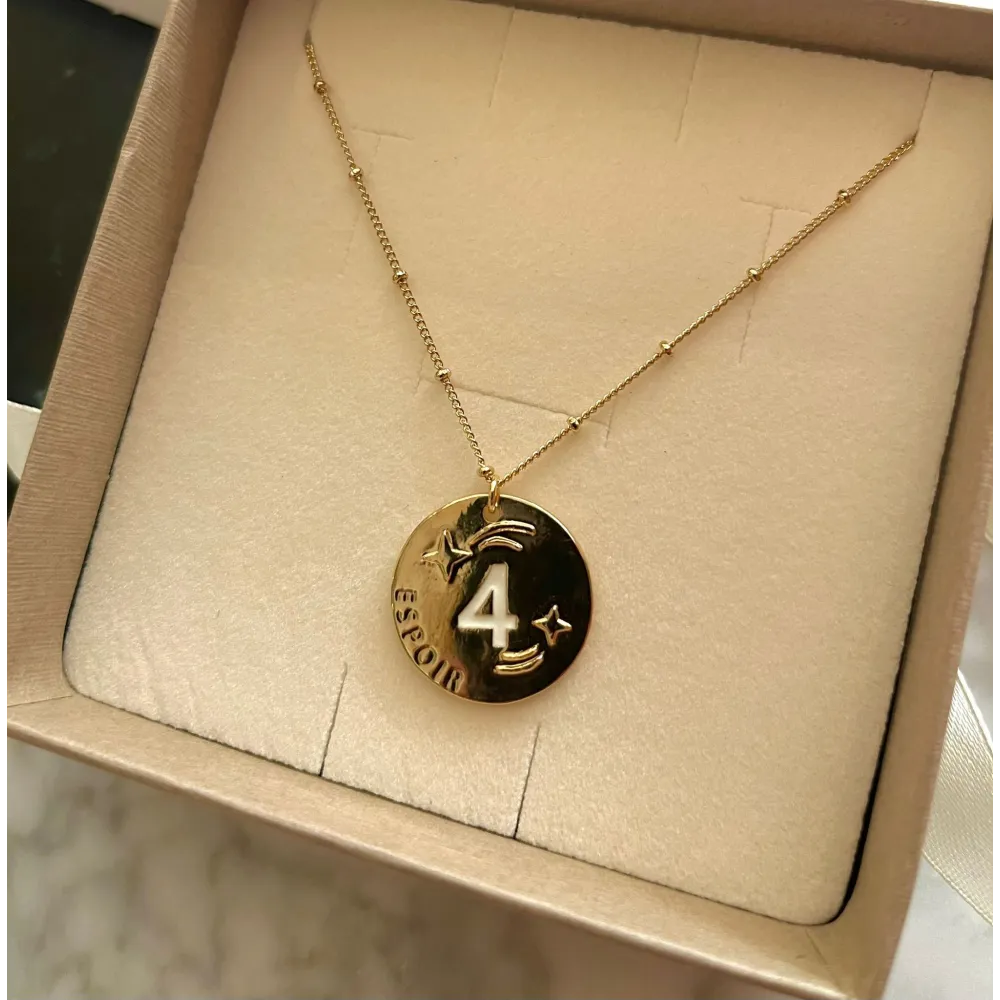 Médaille Chiffre 4