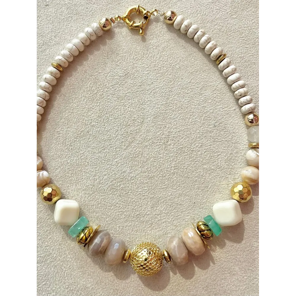 Collier Melrose